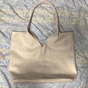 トートバッグ 肩掛け レザーバッグ