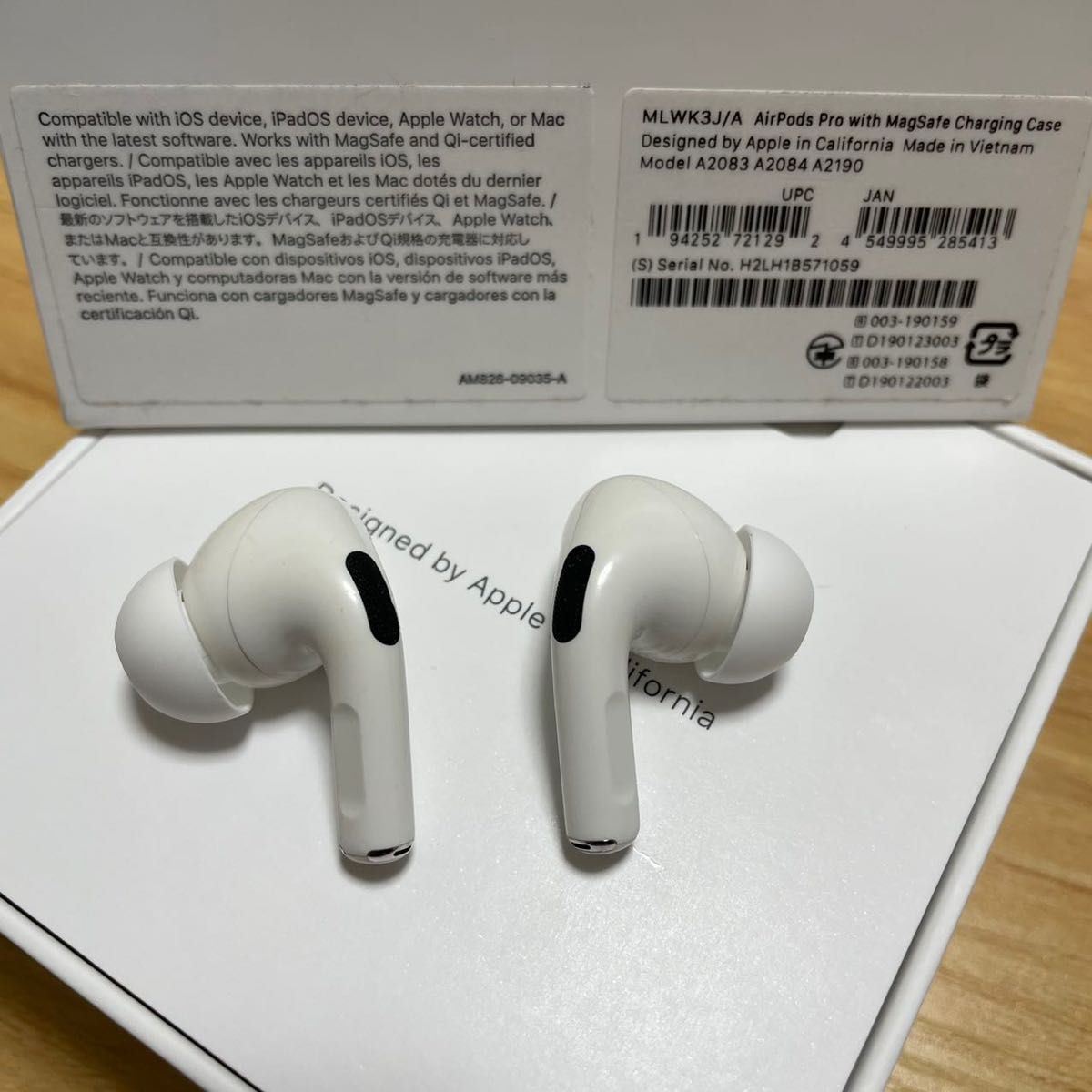 純正品 AirPods Pro 第二世代 イヤホン 両耳のみ+storksnapshots.com