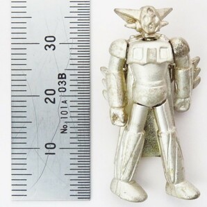 ピンズ 動けるピンズ ゲッターロボ 銀色 身長：約3.5cm 昭和レトロ 希少 貴重 永井豪 石川賢 ピンバッジ ピンバッチの画像1