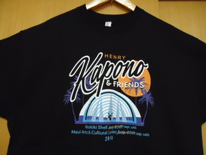 即決　ハワイ　ヘンリーカポノ　HENRY KAPONO & FRIENDS 2018'　スタッフ　Ｔシャツ　黒色　ＸＬ　ワイキキシェル