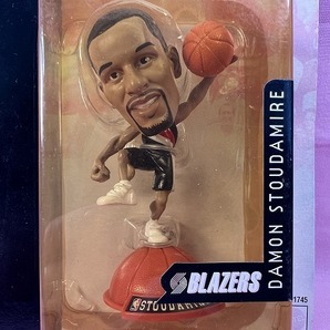 512◆◇未使用 NBA COURT COLLECTION DAMON STOUDAMIRE/デイモン・スタウダマイアー フィギュア バスケットボール 現状品◇◆の画像2