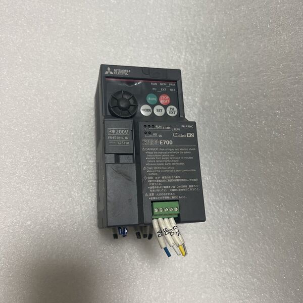 三菱電機 インバーター FR-E720 -0.1K