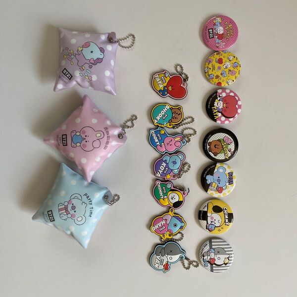 BT21 くら寿司コラボ17点セット バッジ 缶バッジ ボールチェーン チャーム アクセサリー BTS 防弾少年団 キャラクター