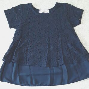 レースブラウス