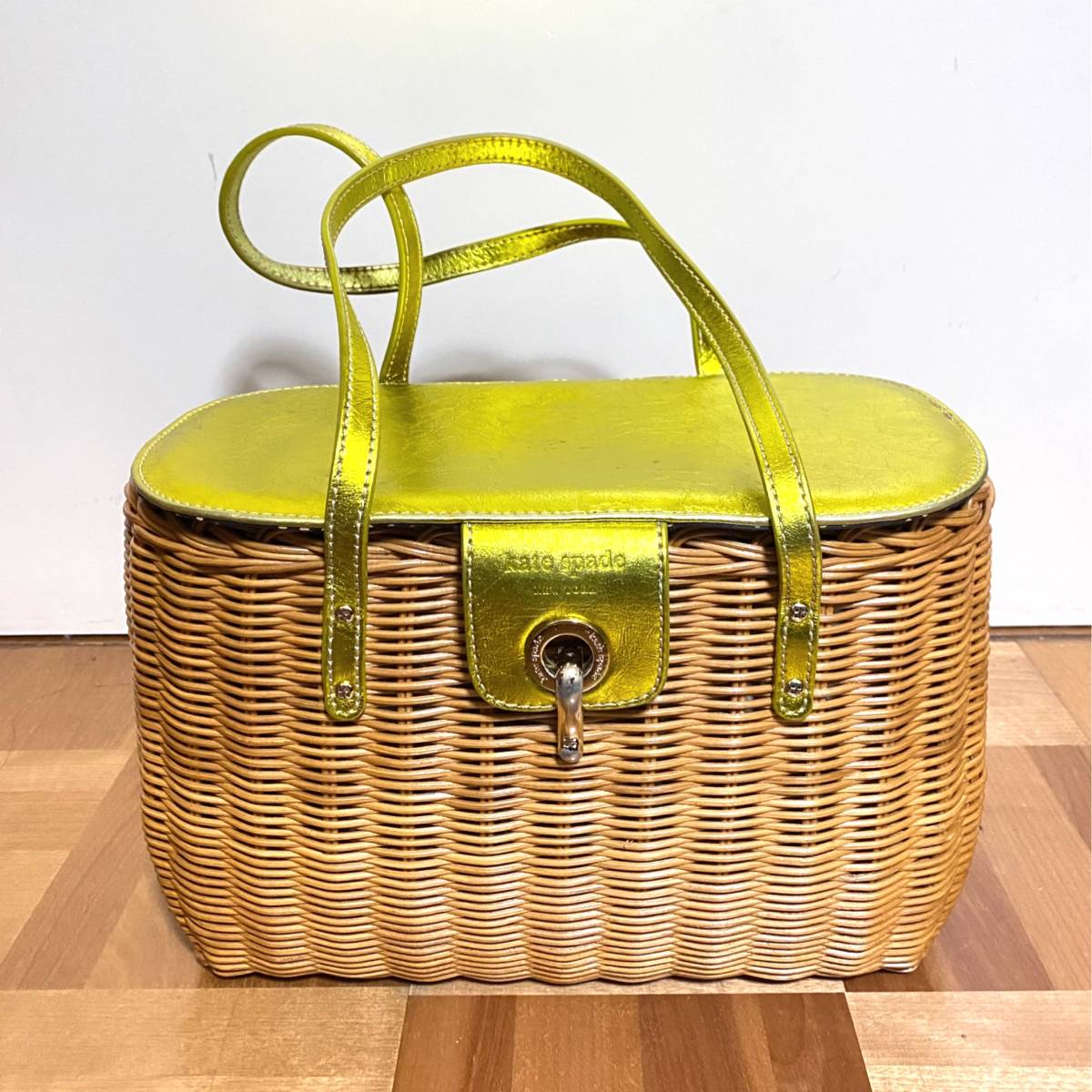 Vita Riva Wicker Lemon Clamshell Clutch - Seven Season