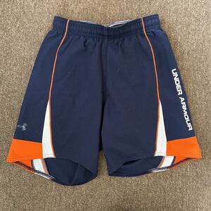  child clothes shorts Under Armor size YLG A356