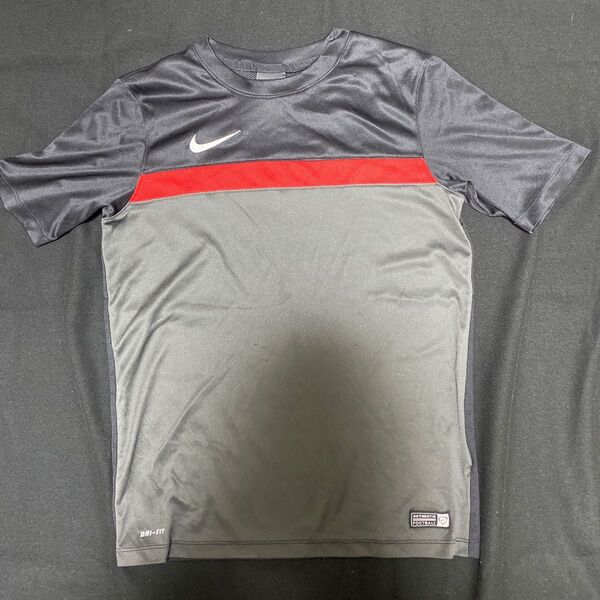 NIKE ナイキ 半袖Tシャツ