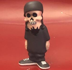 《KORN》激レア DEADMEN Fieldy フィギュア ミュージシャントイ デザイナーズトイ ロック パンク コーン バンド ビンテージ トイ ART TOY