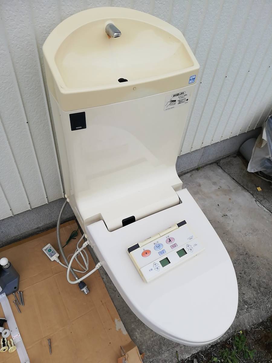 ヤフオク! -「toto ウォシュレット zj」(トイレ) (内装)の落札相場
