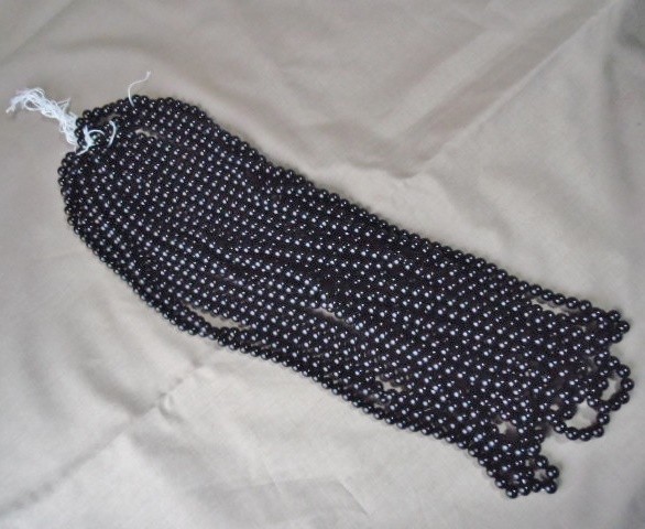 Shipping included, approx. 590 beads, 5-strand, black acrylic beads, with holes, 6mm/resin beads, pearl, handmade, black, material, accessories, Beadwork, beads, plastic