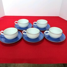 白山陶器 G型紅茶セット 5客 HAKUSAN JAPAN カップ&ソーサー ホワイト 青紫　ブルー　カップ 高さ約4.7cm 口径約8.5cm 皿 直径約14.5cm_画像1