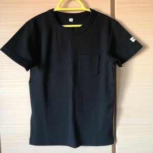 ☆新品　未着用　トップス　Tシャツ　カットソー 生地厚め　黒　120☆