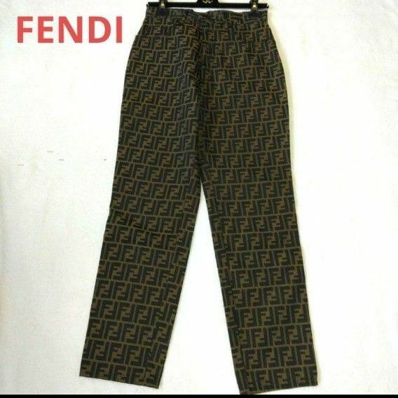 【新品未使用】FENDI ズッカ柄パンツ