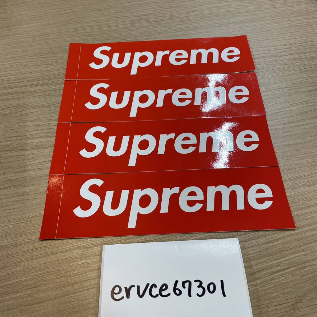 supreme ステッカーの値段と価格推移は?|1,900件の売買情報を集計 supreme ステッカーの値段と価格推移は?|1,900件の売買情報を集計