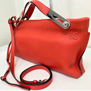 LOEWE ロエベ 美品　MISSY ミッシーバック　RED　ショルダー　クラッチ　