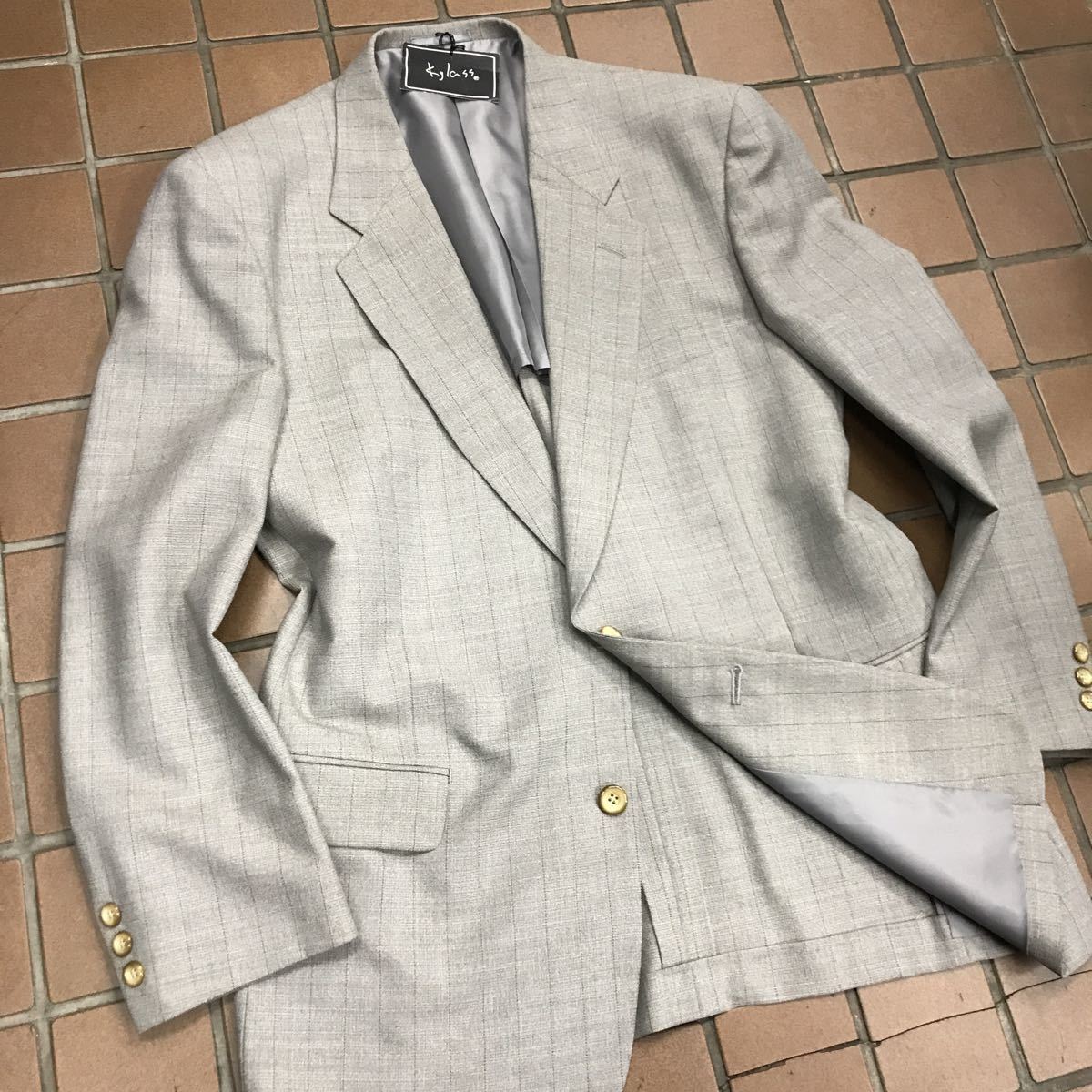 新品】春夏メンズスーツ セットアップスーツ/未使用 激安タグ付/サイズ