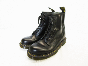 (D) DR. MARTENS ドクターマーチン 8ホールブーツ UK7 ブラック レザー シューズ