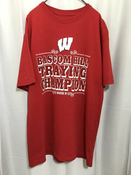 NCAA アメリカ古着　プリントTシャツ　used Mサイズ　regular古着　BASCOM HILL