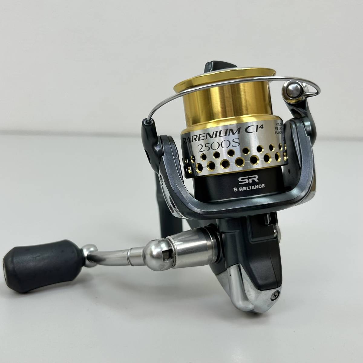 柔らかい レアニウムCi4+ 2500S リール - education.semel.ucla.edu