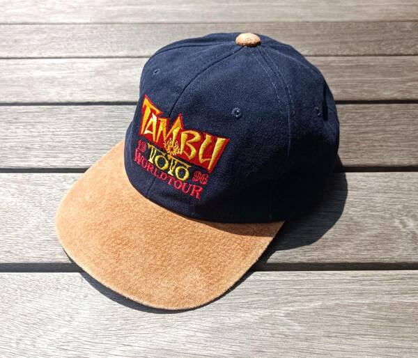 送料無料♪TOTO トト 1996年 TAMBU WORLD TOUR 記念キャップ 6パネル 帽子 ツバレザー 刺繍ロゴ vintage 古着USED バンド