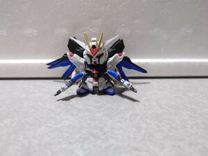 ストライクフリーダムガンダム　フィギュア　美品　ガンダムシードデスティニー　SEED　DESTINY