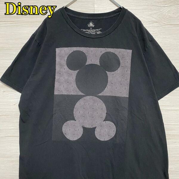 【入手困難】Disney ディズニー　ミッキー　Tシャツ　2XLサイズ　半袖　海外　一点物　キャラクター　ゆったり ディズニーランド