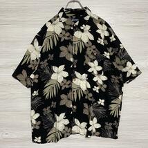 アロハシャツ　総柄シャツ　XLサイズ　レーヨン　ゆったり　総柄　ハワイアン　おしゃれ　一点物　海外　輸入 半袖シャツ　オーバーサイズ_画像2