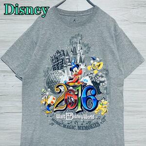 【入手困難】Disney ディズニー　Tシャツ　半袖　海外　一点物　キャラクター　ディズニーランド　ディズニーストア　ディズニーワールド