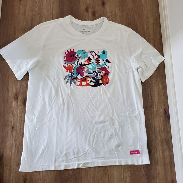 美品ナイキ半袖Tシャツ 男女兼用