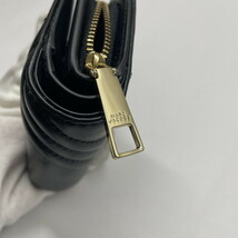 美品MARC JACOBS ザグラムショットミニ 二つ折り財布 S131L01FA21 ブラック [jgg]_画像4