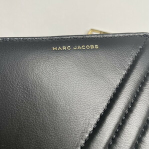 美品MARC JACOBS ザグラムショットミニ 二つ折り財布 S131L01FA21 ブラック [jgg]の画像3