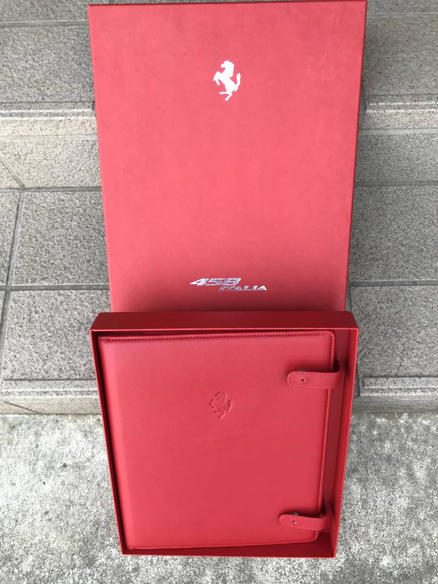 フェラーリ 車検証入れ 革 美品 ferrari-