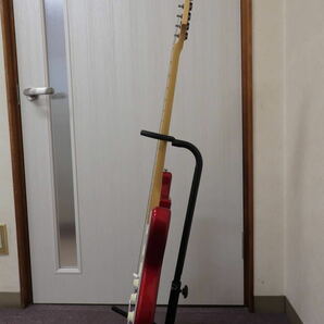 F250-5.5) Fender Japan / フェンダージャパン STRATOCASTER U037658 レッド ストラト エレキギター 赤系 ソフトケース 弦 コード付の画像5