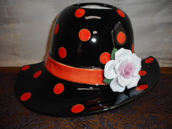 帽子型壁掛けプランター　ブラックｘ オレンジ水玉　M-022　陶器　ガーデニング　新品
