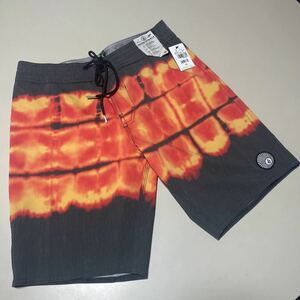 volcom 28インチ　オレンジ系　水着　新品　S ボルコム サーフパンツ　定価9350円