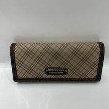 Burberry BLUE LABEL バーバリー ブルーレーベル 財布 長財布 レディース長財布 バーバリー長財布_画像1