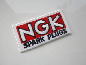 NGK SPARK PLUGS スパークプラグ 長方形 赤 白 ワッペン/自動車 バイク オートバイ スポンサー レーシング 122