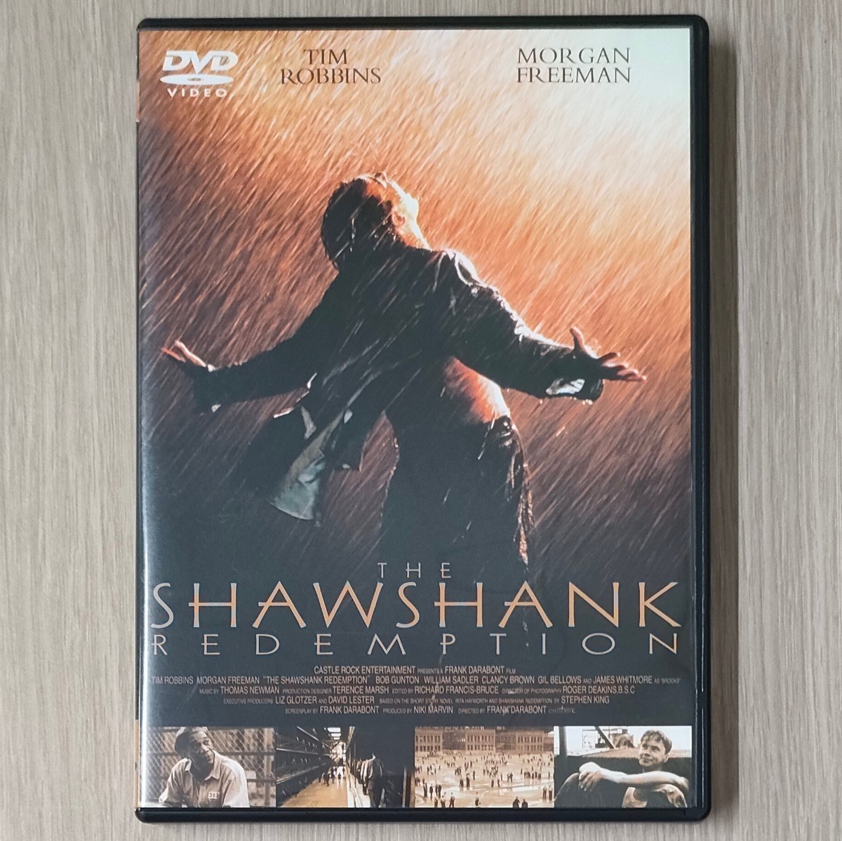 ヤフオク! -「dvd ショーシャンクの空に」の落札相場・落札価格