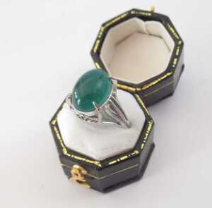 【アクセサリー】天然石の指輪 グリーンカラー シルバー 刻印あり ファッションアイテム ビンテージ