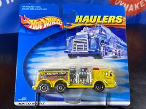 ホットウィール HOTWHEELS HAULERS RACEWAY CREW CRASH RESPONSE 消防車