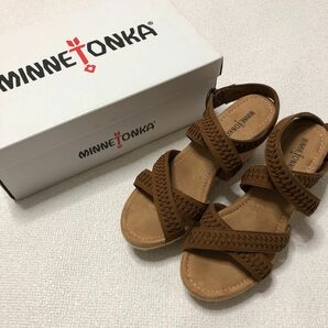 MINNE TONKA　ミネトンカ　麻編みサンダル　ウェッジソール