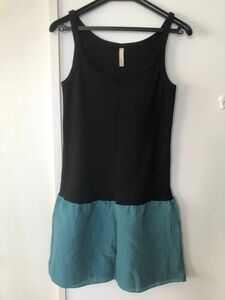 LUCA スカート付タンクトップ　黒＋緑　海水浴　ミニワンピース　