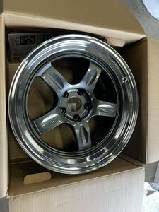 RAYS 　２１C　18ｘ9.5Ｊ ±0 ガンメタ　4本　即納可能