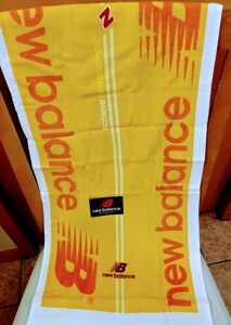 最終値下げ・New Balance,フェイスタオル・ギフト箱入。size約→34×74cm.未使用品。オレンジカラー。