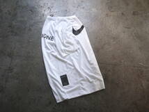 23ss 極少入荷 NY限定 M NIKE Dri-fit Swoosh T-Shirts WHITE ''CAMPIONE''with BLK Shield Label /NEW YORK_画像4