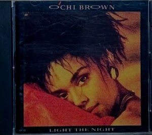 日本盤CD/O'Chi Brown オーチ・ブラウン/Light The Night ともしびの中に/PWL/Stock, Aitken & Waterman/Steve Rodway