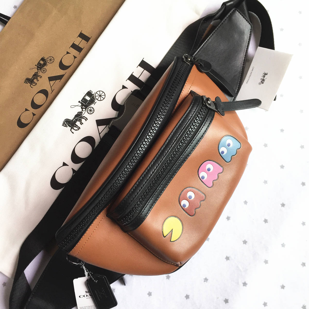 美品】 COACH リュック バッグ パックマン pacman コラボ-