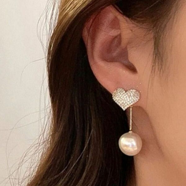 ピアス　パールピアス　アクセサリー　可愛いピアス　お洒落　結婚式ピアス キラキラ