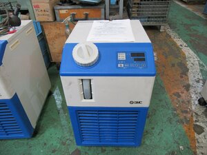 T2300082 サーモチラーTHERMO CHILLER SMC HRS018-A-20-B **AC200-230V**50HZ/60HZ　(電源無し:単相200Vコンセント無し)**動作確認済!!!