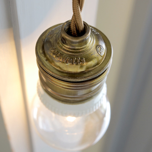 1920年代 フランス アンティーク エンボス ロゴ 飴色 陶器 フランジ 真鍮 ソケット ランプ B*/吊り下げ 照明 イギリス アトリエ ライト